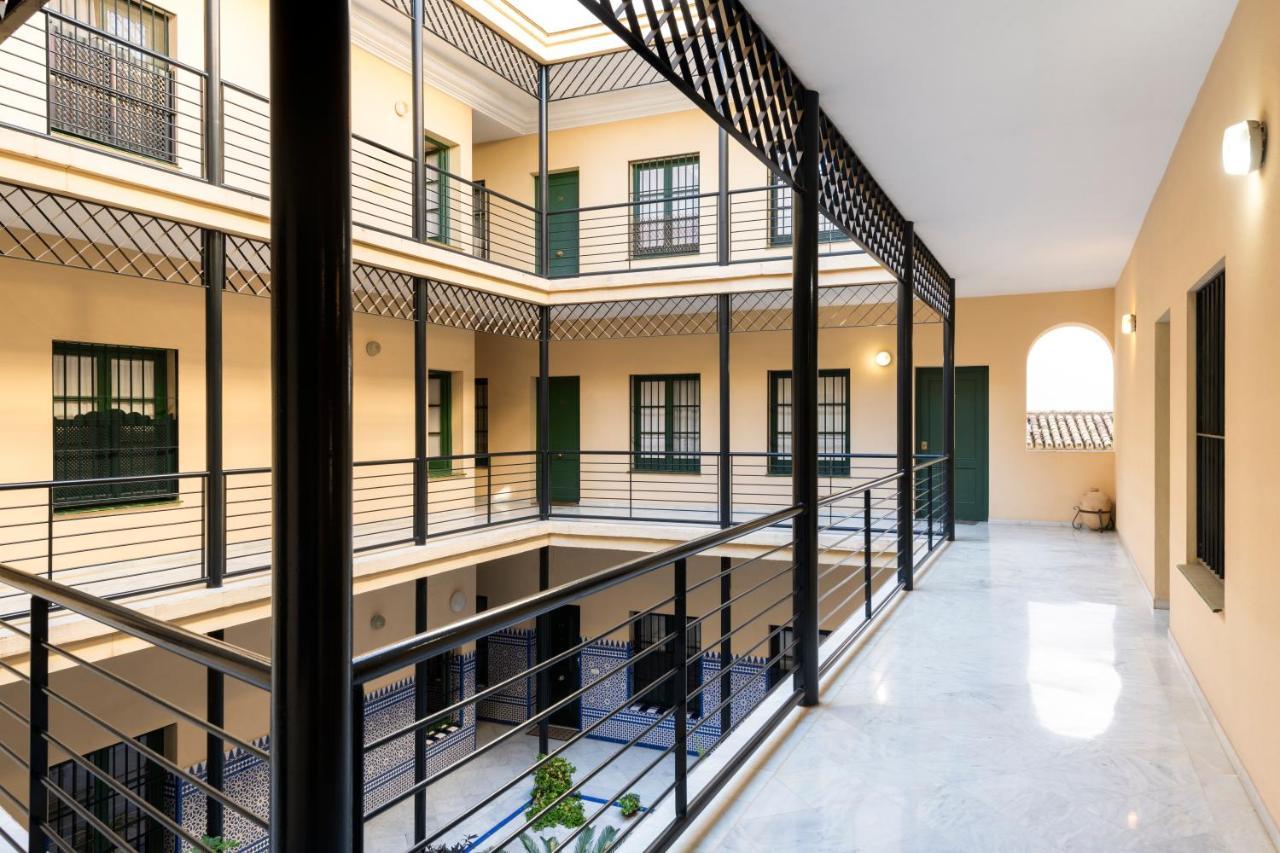 Apartamento Con Terraza En Sevilla Centro By Rent Me Exterior photo